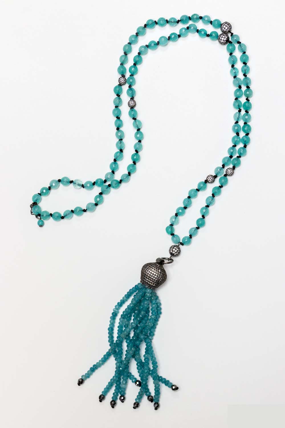 Beaded tassel necklace – Apia
